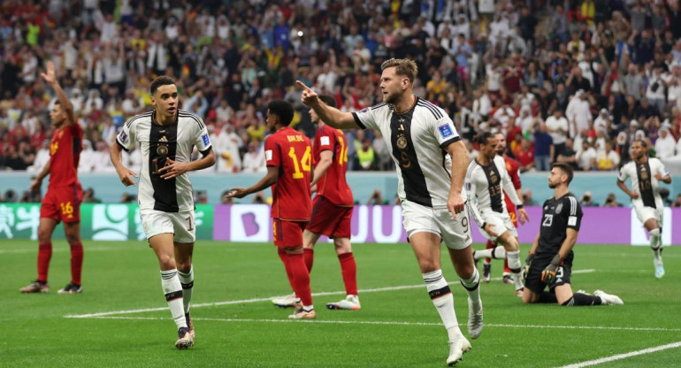 Foto final; España-Alemania; Qatar 2022. Foto: Reuters.