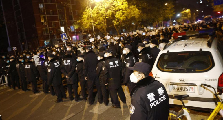 Protestas contra la política "Covid cero" en China. Foto: EFE