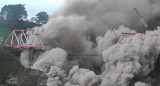 Alerta en Indonesia: 2000 evacuados por la erupción del Monte Semeru. Foto: Reuters.