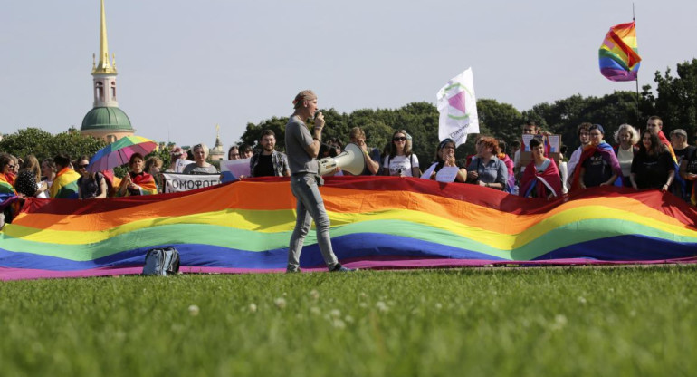Rusia prohíbe la propaganda LGBT_Reuters