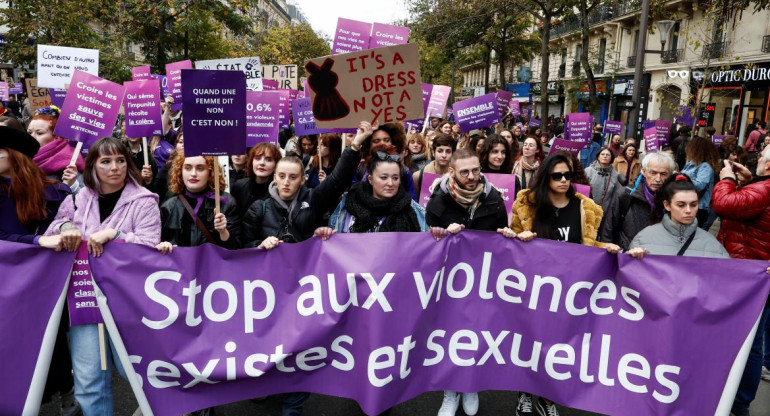 Protestas en Francia contra la violencia de género. Foto: Reuters