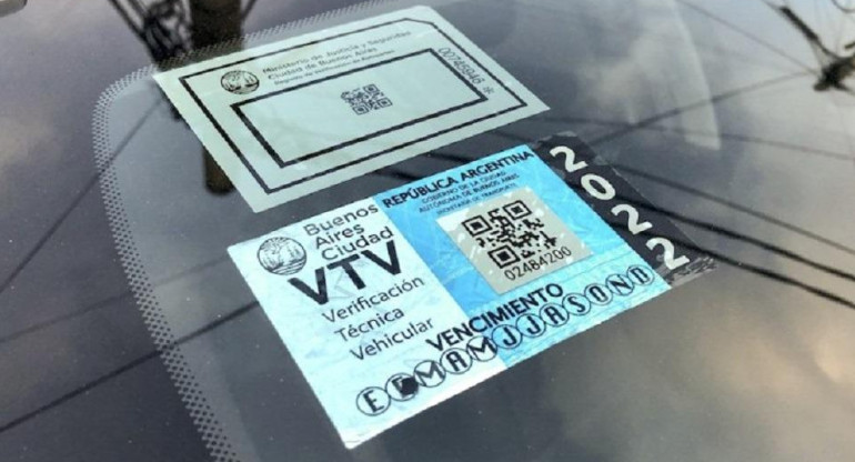 Aumento del costo de la VTV y el estacionamiento medido. Foto: NA.