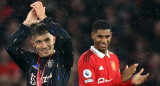 Homenaje del Manchester United a Lisandro Martínez tras el Mundial de Qatar. Foto: REUTERS.