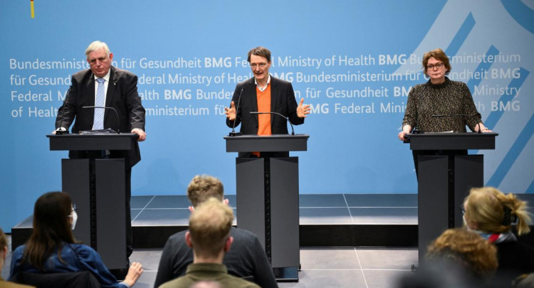 Ministro de salud alemán decide restricciones a viajeros de China_Reuters