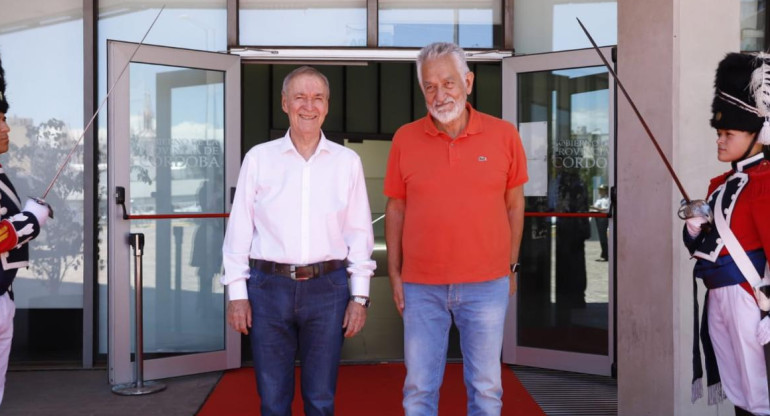 Alberto Rodríguez Saá y Juan Schiaretti compartieron una reunión de trabajo. Foto: NA.
