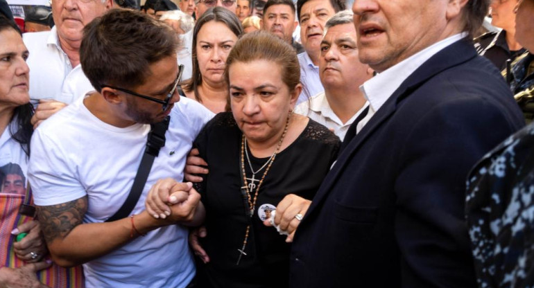 La madre de Fernando Báez Sosa después de la sentencia. Foto: Télam.