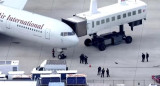 Avión que llevaba a los presos políticos de Nicaragua a EEUU. Foto: REUTERS