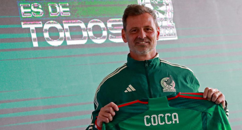 Diego Cocca en la Selección de México. Foto: REUTERS.