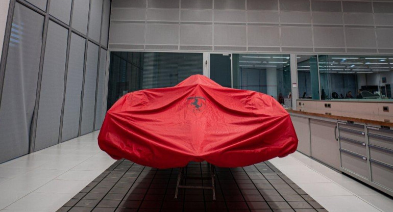 El nuevo monoplaza SF-23 de Ferrari. Foto: Twitter @ScuderiaFerrari.