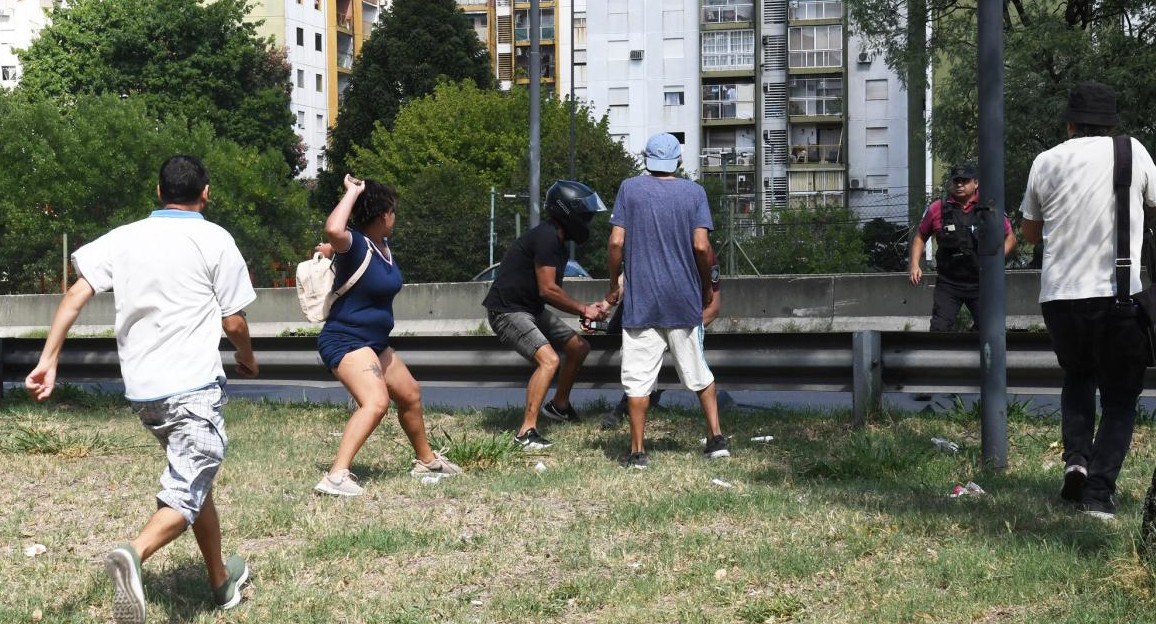 Incidentes en protesta, Télam	