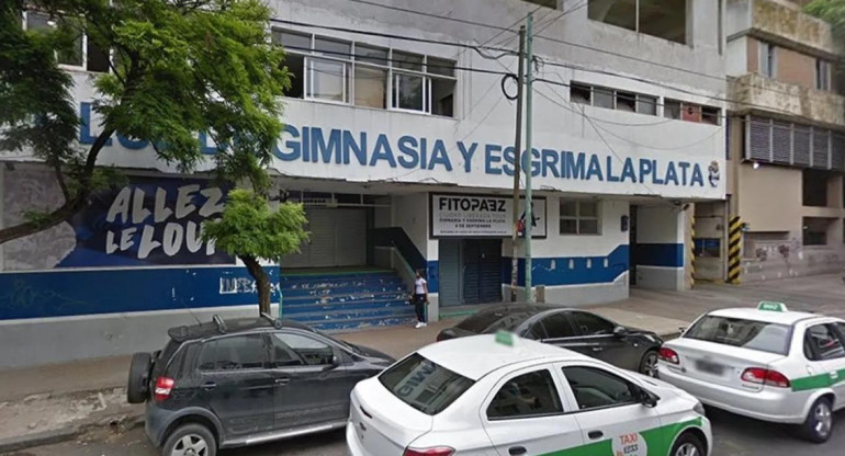 Gimnasia y Esgrima La Plata.