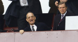 Tom Hanks en el partido de Aston Villa. Foto Reuters.