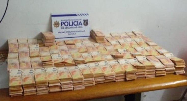 Intentaron coimear a policías. Foto: NA.