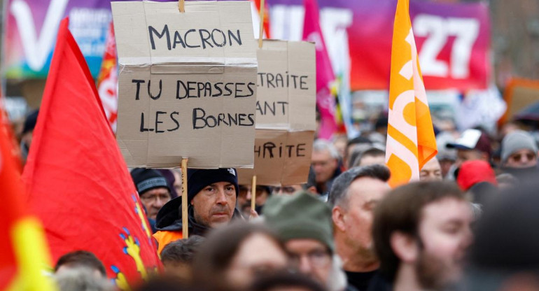Protestas contra Macron. Foto: Reuters. 