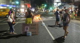 Protestas de los vecinos por falta de luz. Foto: NA.