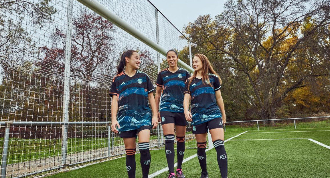 Camiseta de la Selección argentina femenina para el Mundial 2023. Foto: @Argentina.