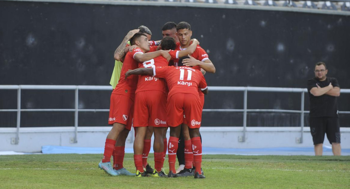 Triunfo de Independiente vs. Ciudad de Bolívar; Copa Argentina. Foto: Télam.