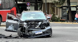 Choque entre un colectivo y un auto en Palermo. Foto: @sameaereo.