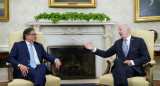 Gustavo Petro junto a Joe Biden en la Casa Blanca. Foto: Reuters.