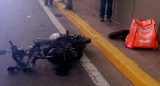 Entró a contramano en el túnel de Libertador y atropelló a un delivery. Foto: NA