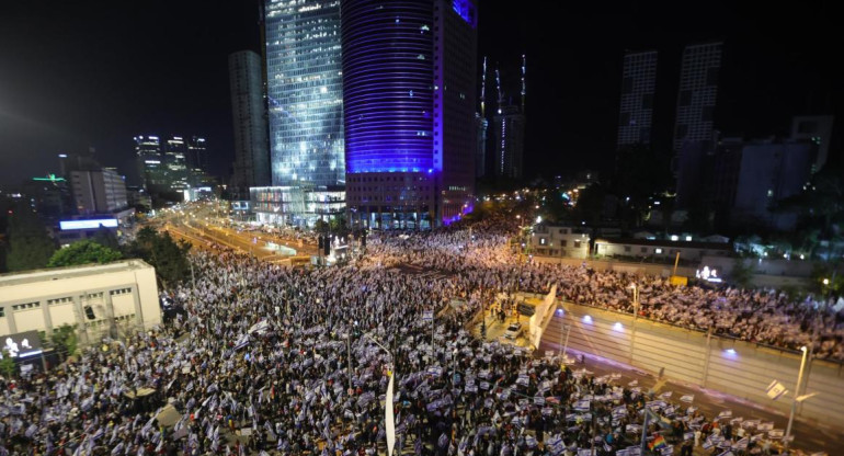 Masiva protesta en Israel. Foto: EFE