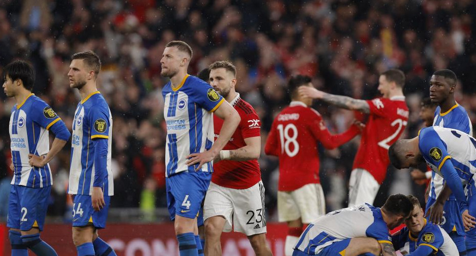 Manchester United venció al Brighton por penales. Foto: Reuters.
