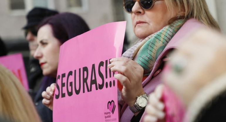 España aprueba una controvertida reforma a la ley de delitos sexuales. EFE