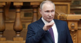 El presidente ruso Vladímir Putin pronuncia un discurso durante unа reunión del Consejo de Legisladores dependiente de la Asamblea Federal de Rusia en San Petersburgo_Rusia_ 28 de abril_Reuters