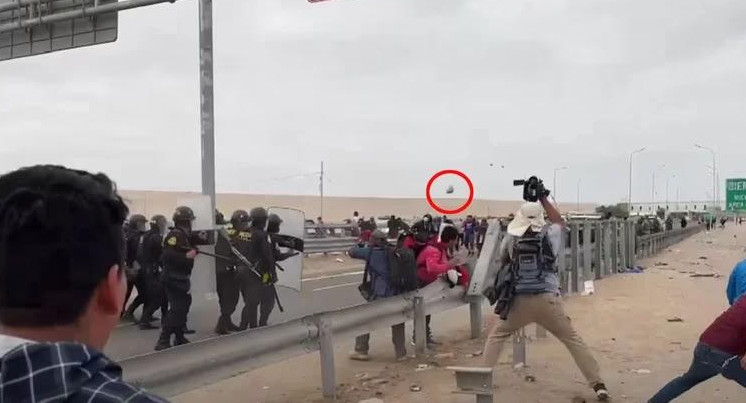 Incidentes entre migrantes en la frontera. Foto: captura video Canal N