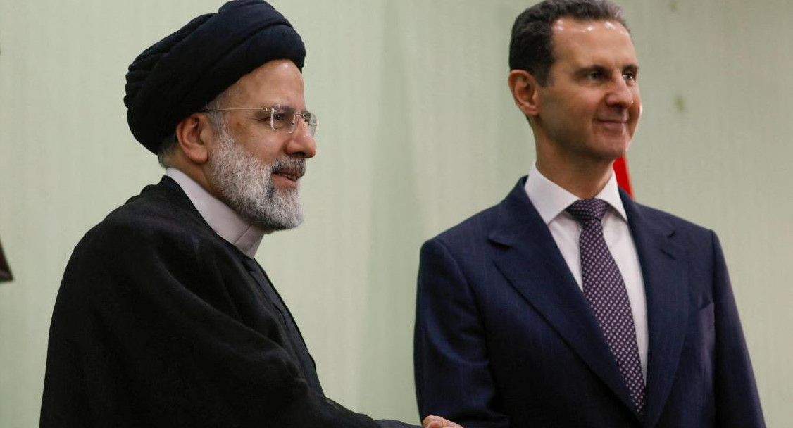 El presidente de Siria Bashar al-Assad y el presidente iraní Ebrahim Raisi _Foto Reuters