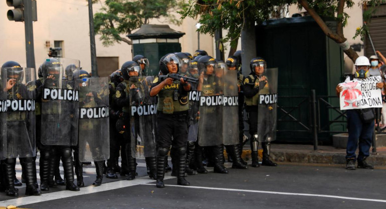 Policía de Perú. Foto: Reuters.