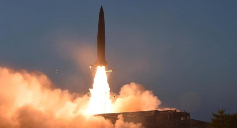 Lanzamiento de un misil de Corea del Norte. Fuente: Reuters.