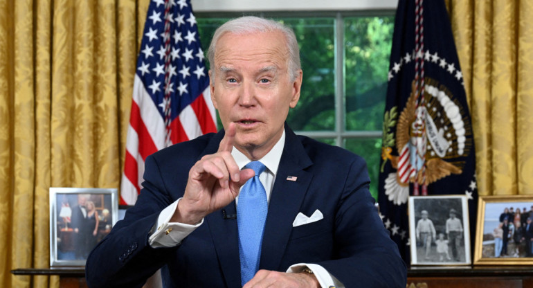 Joe Biden promulgó la ley que evita el default en Estados Unidos. Foto: Reuters.