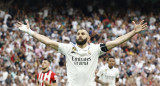 El festejo de Karim Benzema en su despedida. Foto: Reuters.