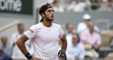 Tomás Etcheverry en Roland Garros. Foto: REUTERS.