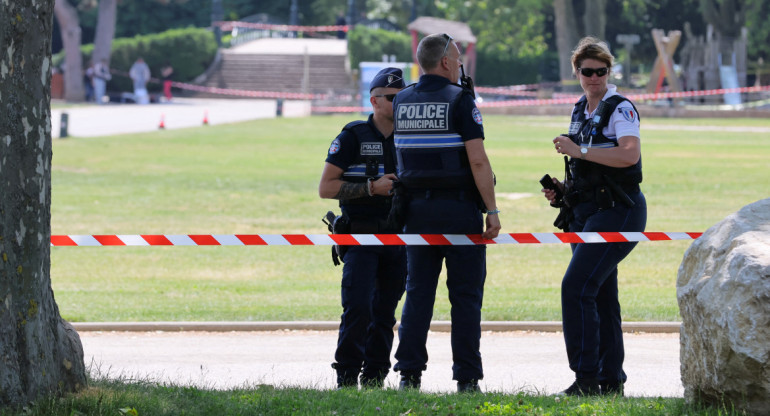 Feroz ataque en un parque de Annecy, Francia. Foto: Reuters.
