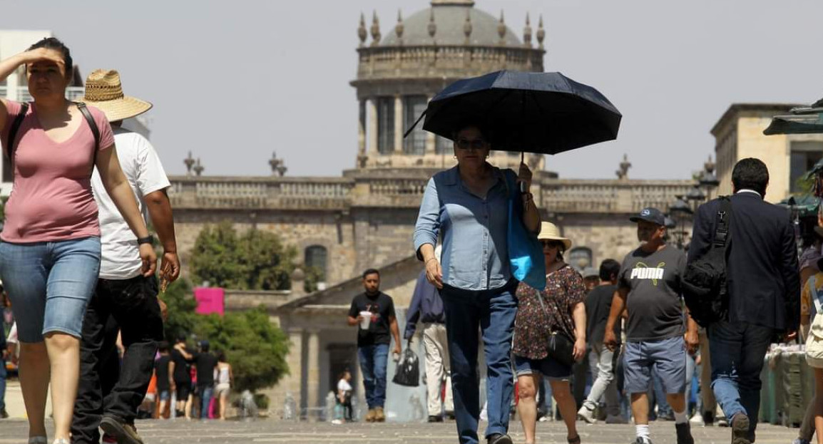 México y Texas afrontan una ola de calor que durará más de 10 días. Foto: Twitter/ @crnnoticiasesp