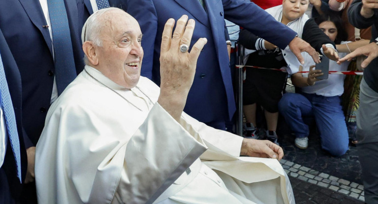 El Papa Francisco fue dado de alta. Foto: EFE.