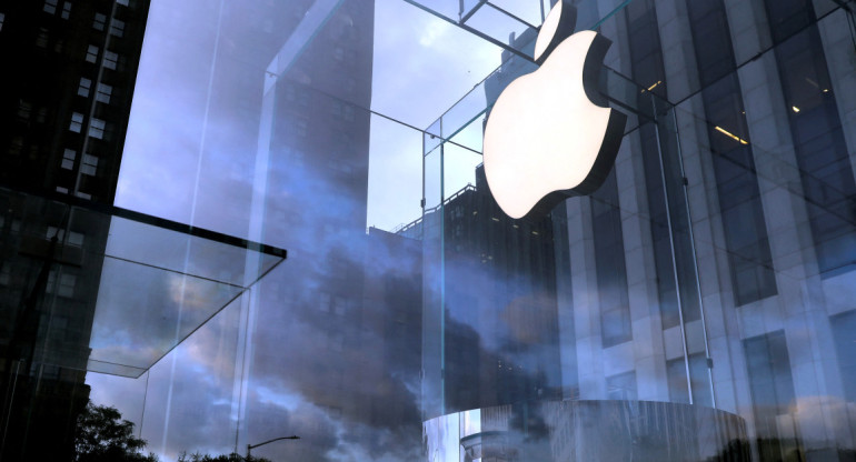 Logo de Apple, en Nueva York. Foto: Reuters.