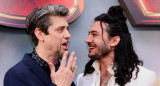 Andres Muschietti y Ezra Miller  en la premier de "The Flash". Foto: Reuters