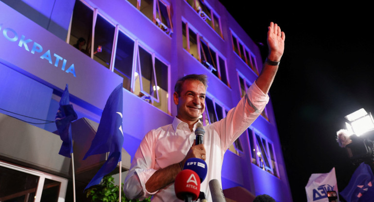 Mitsotakis se queda con la mayoría parlamentaria en Grecia. Foto: Reuters.