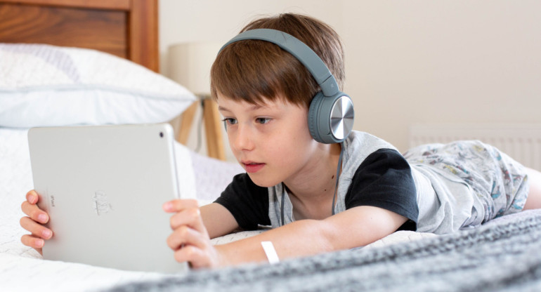 Cada vez los niños usan más las nuevas tecnologías. Foto: Unsplash