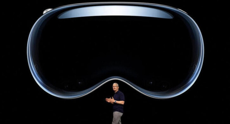 Apple redujo la producción de las gafas Vision Pro por cuestiones de complejidad. Foto: Reuters.