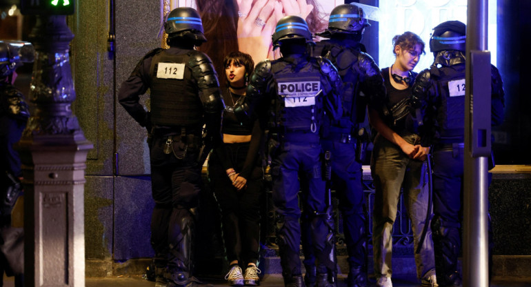 Manifestaciones e incidentes en Francia. Detenidos. Foto: Reuters.