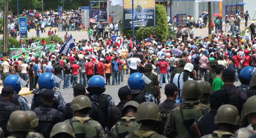 Militares en Honduras. Foto: Reuters