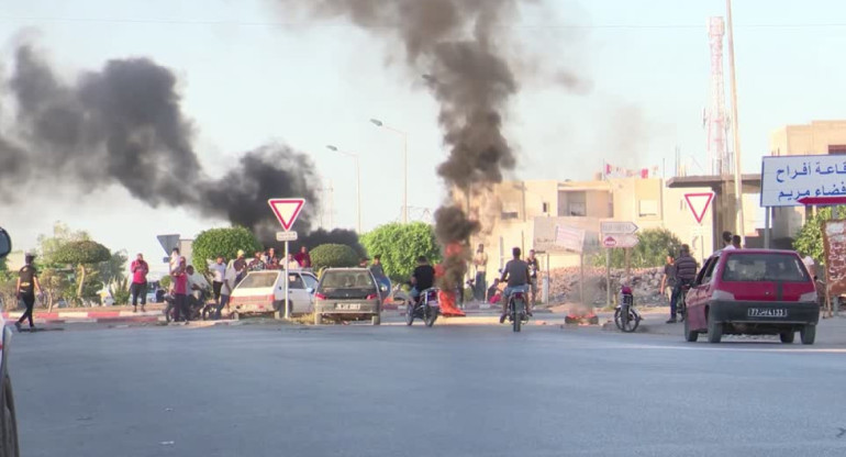 Enfrentamientos en Túnez. Foto: Reuters.