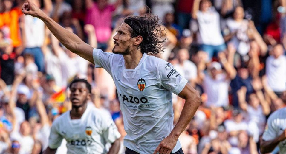 Edinson Cavani se acerca a Boca. Foto: Instagram @cavaniofficial21.