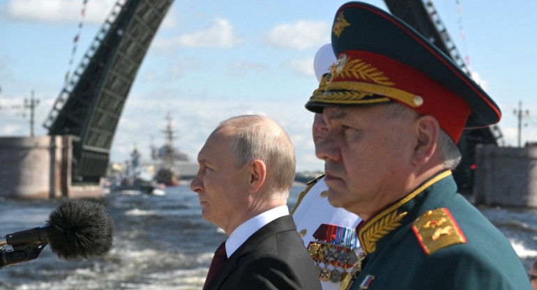Putin en el Día de la Armada. Foto: Reuters.