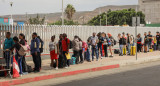 Migrantes en la frontera entre México y Estados Unidos. Foto: EFE.