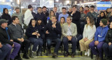 Sergio Massa, Wado de Pedro y Malena Galmarini visitaron una planta de Nexina. Foto: Prensa.